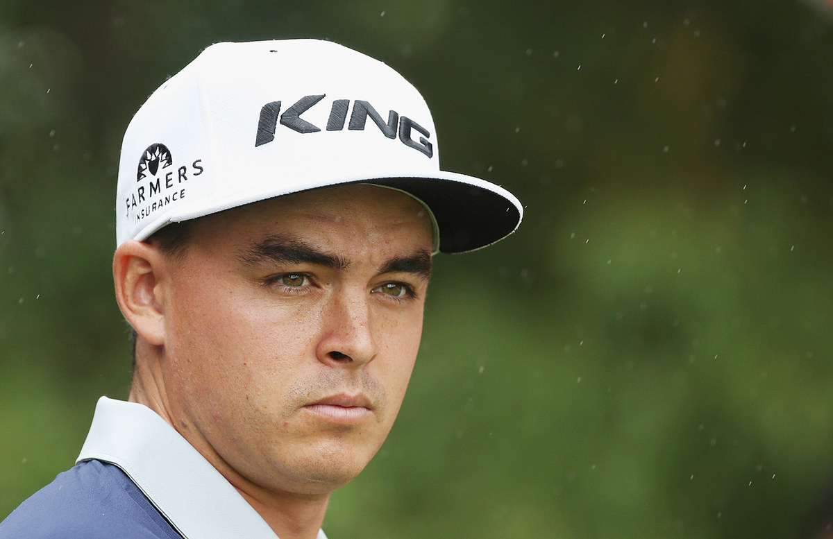 rickie fowler p on his hat
