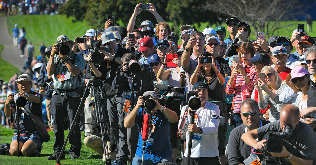 Undercover Tour Pro Happy Life