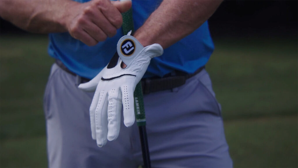 Closer look: FootJoy StaSof Gloves