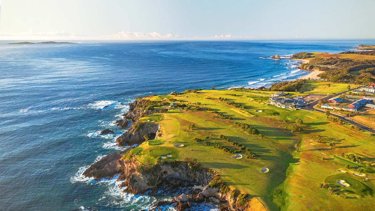 Travel: Swing Into Spring – Australian Golf Digest