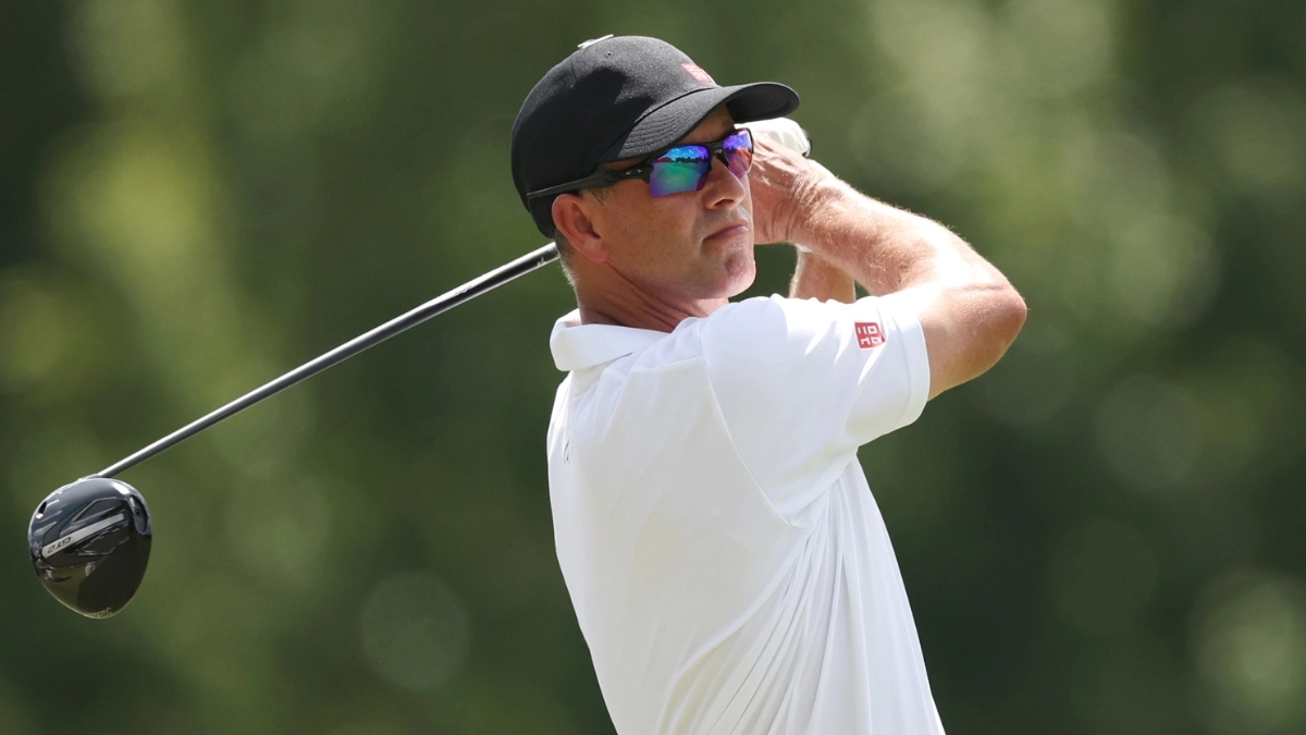 Adam Scott seals signature season
